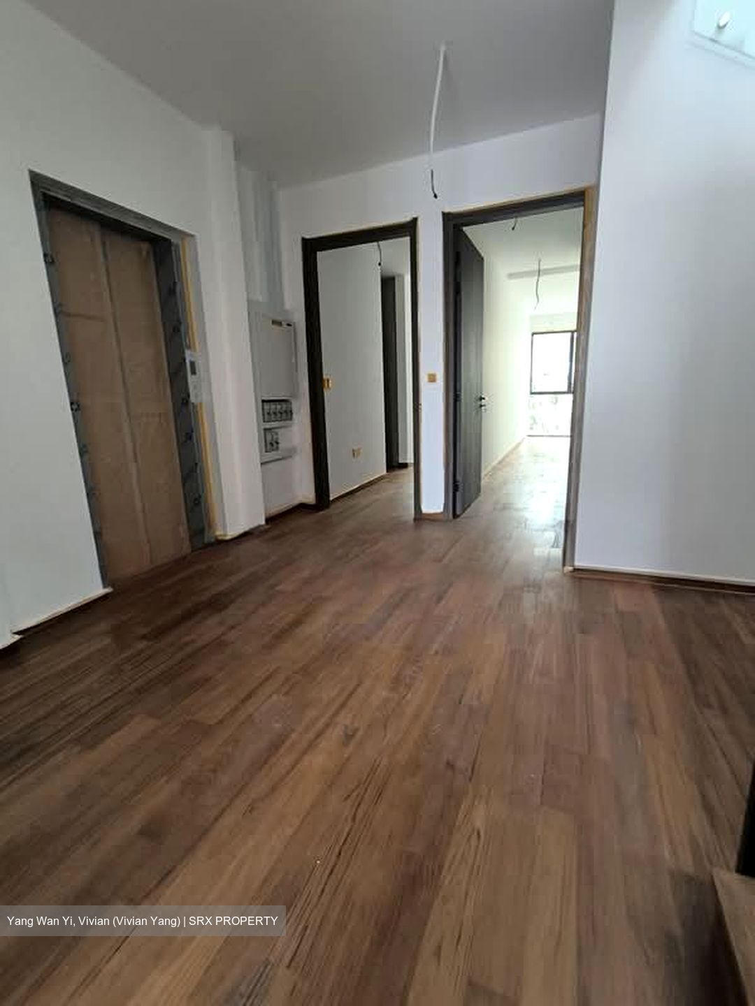 Hillview Villas (D23), Terrace #588850471
